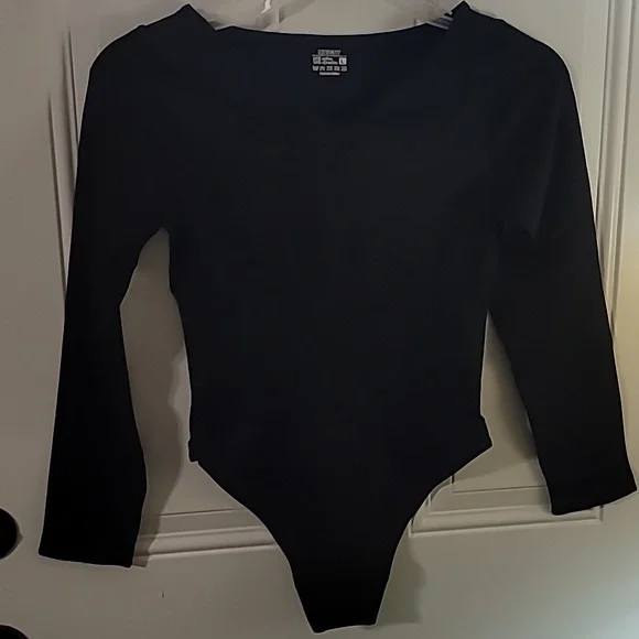 Women's Black Long Sleeve Shapewear Bodysuit - Picture 4 of 9